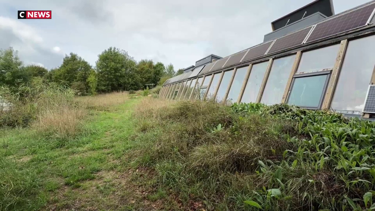 Dordogne : ils décident de vivre dans une maison autonome
