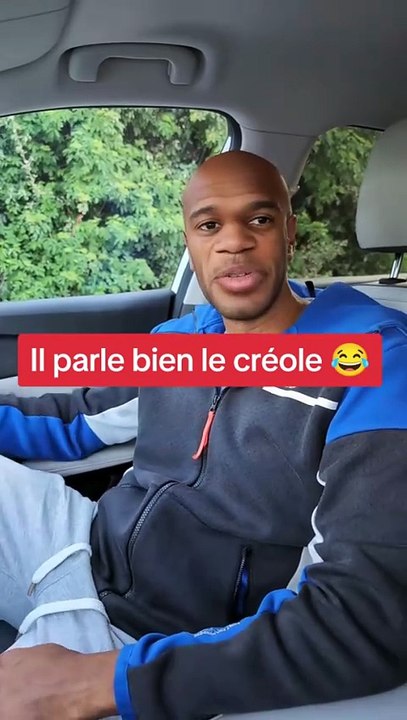 Il parle bien le créole