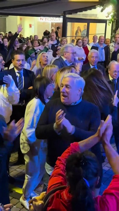 Tajani - Insieme a Mogol ripercorrendo i suoi successi con Lucio Battisti, cantando alla #Libertà! (26.09.25)