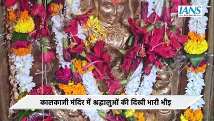 नवरात्रि के छठे दिन में श्रद्धालुओं ने की मां कात्यायनी की आराधना, जयकारों से गूंजे मंदिर