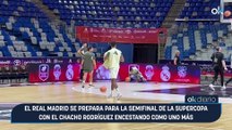 El Real Madrid se prepara en el Carpena para la semifinal de la Supercopa con el Chacho Rodríguez encestando como uno más