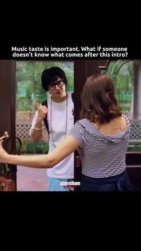 If they don’t instantly hit you with the ‘na na na na’, are they even your vibe? 🎶😂 #glamsham #mainteraboyfriend #bollywoodsongs #musictest #vibesonly #desibeats #throwbacktunes #songchallenge #filmyfun glamsham, main tera boyfriend, bollywood songs,