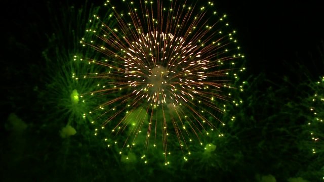 서울 여의도 일대서 세계불꽃축제...100만 인파 몰려 / YTN