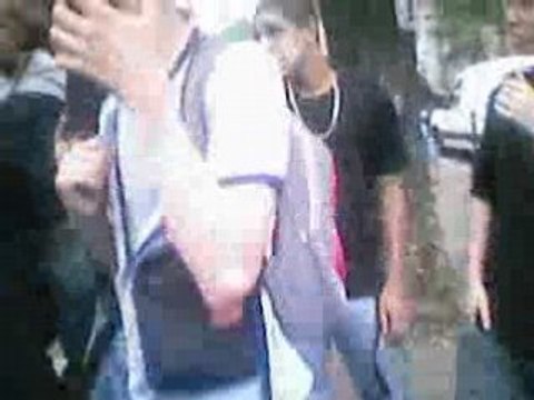 Action Lycéen did des gendarmes mobile au Champs élysées