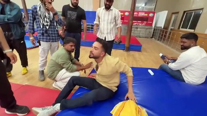 Elvish yadav deleted vlog