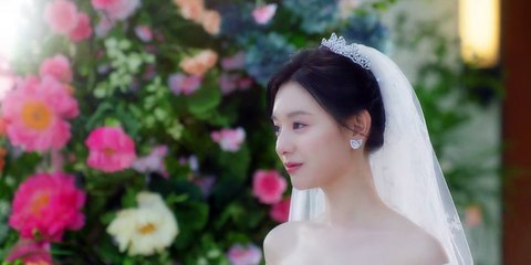 Queen of Tears S01 E01 2024 720p 10Bit WEB DL Hindi English Korean Esubs