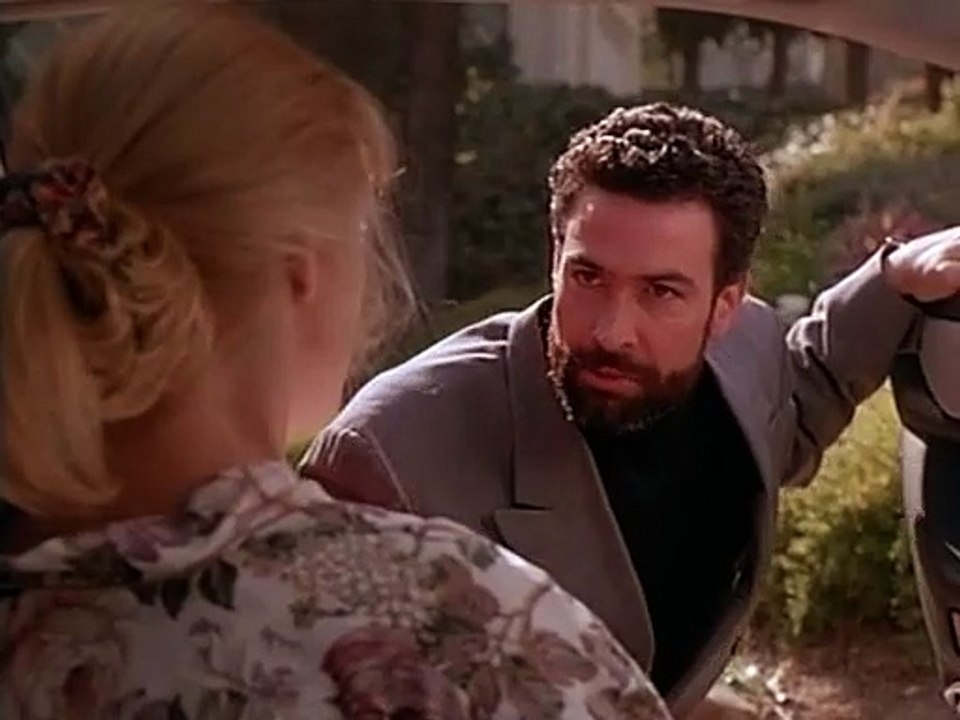 Angel and Devil - Eine Frau sieht rot