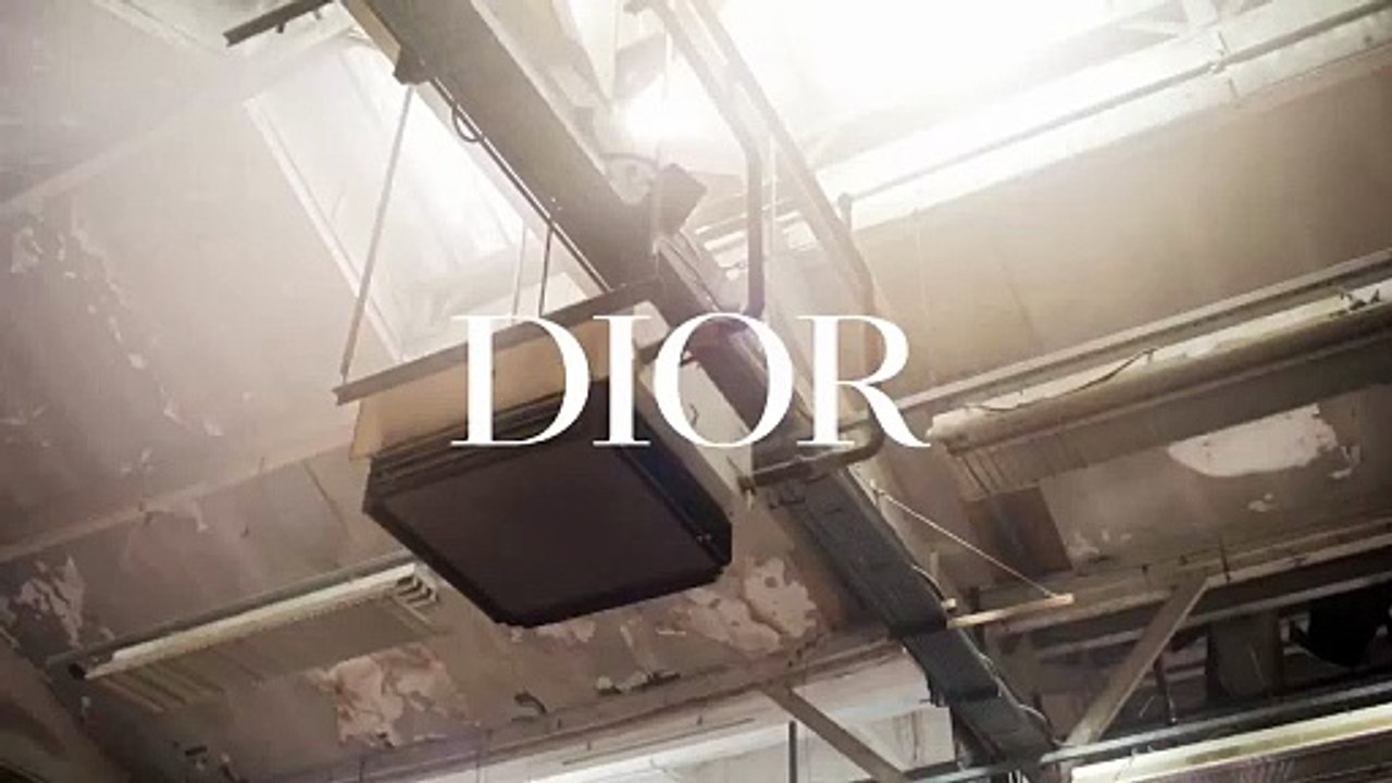 نظارات Miss Dior لهذا الصيف، تشبه الفراشة ومستو...