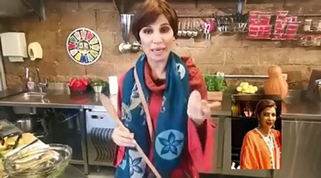 معايدة بونيتا سعادة على طريقة النجمات