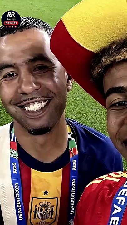 EL PADRE DE LAMINE YAMAL RESPONDE CON UNA PEINETA TRAS INSULTOS EN DISCOTECA 🎶