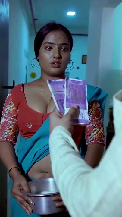 doodh vaale kee ameeree dekhakar ladakee phisal gaee📹💋