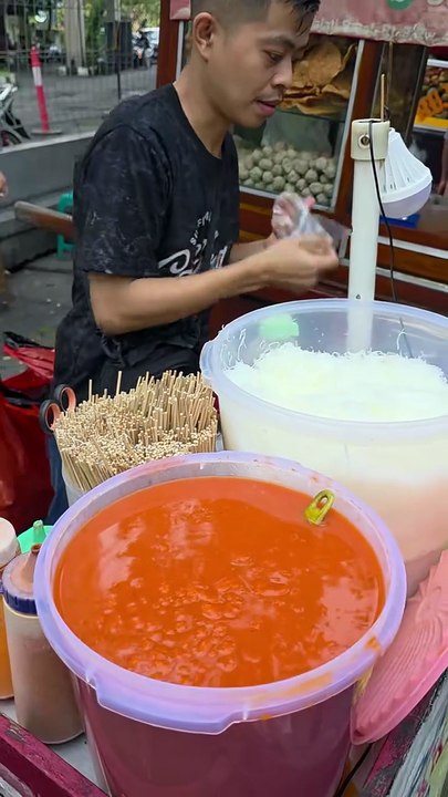 Dicelup sedang lebih nikmat #reels #food #foodie