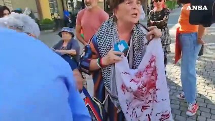 A 93 anni al sit-in, 'Cosa voglio? la pace'