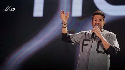 محمد حماقي يُحيي افتتاح فورمولا1 في جدة