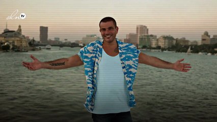 عمرو دياب يُعلن عن إطلاق خط أزياء خاص به