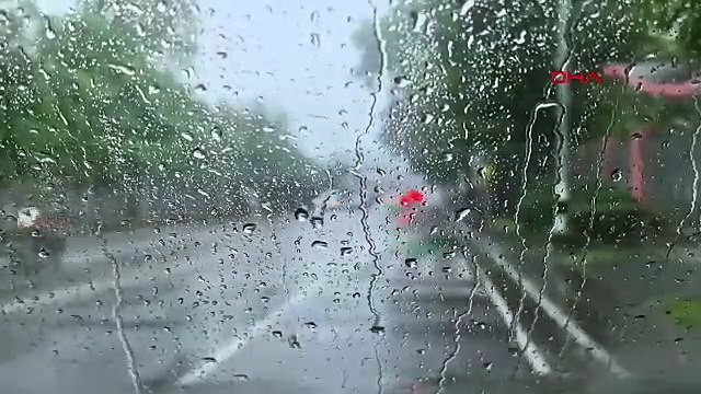 Muson yağmurları felakete yol açtı: 26 ölü
