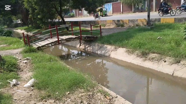 My Childhood School | Faisalabad Ghanta ghar | Faisalabad Main Market | Pizza Shop | Beautiful Abaya