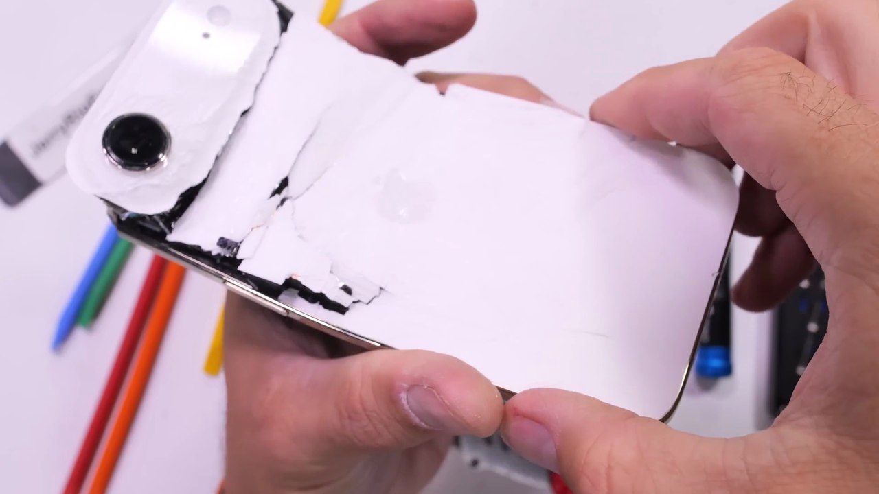 Iphone Air Teardown‐‐‐ I Have No Words