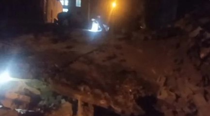 Metruk bina çöktü, mahalleli gürültüyle sarsıldı