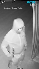 Man seen breaking into Victoria mosque twice
