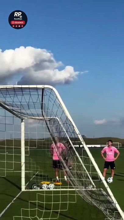 ⚽🔥 MESSI ASOMBRA EN INTER MIAMI CON GOL DESDE DETRÁS DE LA PORTERÍA 🤯🐐