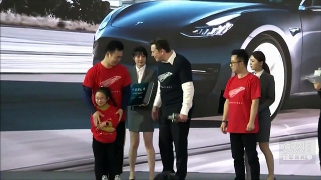 Epstein’e ait olduğu iddia edilen yeni kayıtlar yayınladı: Elon Musk ve Prens Andrew’un isimleri de yer alıyor...