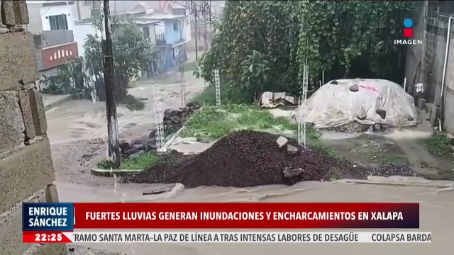 Lluvias en Xalapa, Veracruz, dejan fuertes afectaciones | Noticias Fin de Semana con Enrique Sánchez