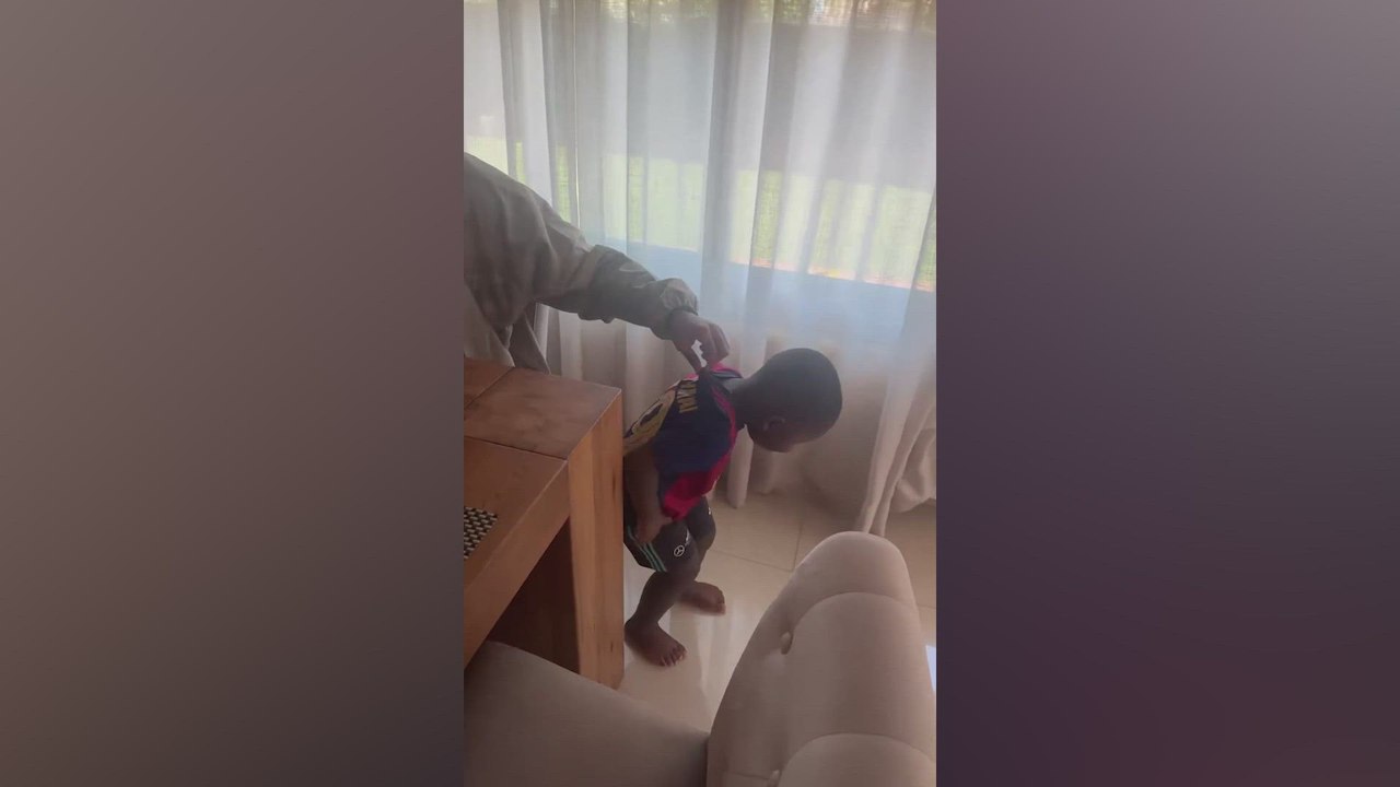 El adorable vídeo del hermano pequeño de Lamine Yamal
