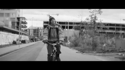 Sie glauben an Engel, Herr Drowak? - Trailer (Deutsch) HD