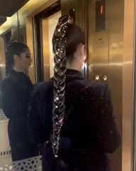 ضفيرة شعر بلقيس فتحي مرّصعة بالحبيبات البرّاقة