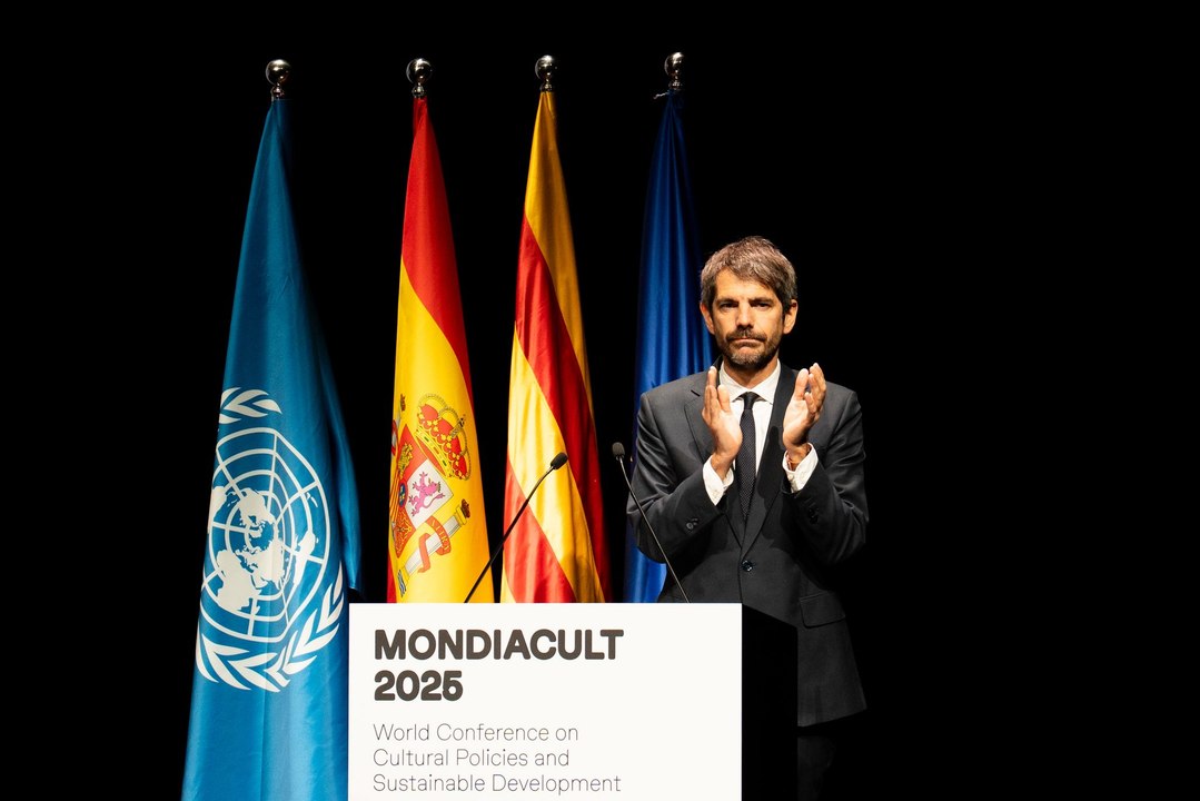 Fuerte ovación a Gaza de más de 150 países en Barcelona