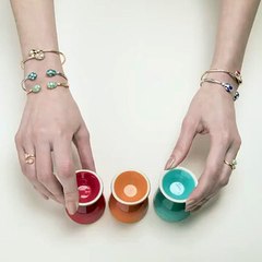 دلّلي مواليد شهر يوليو بروائع الياقوت الأحمر والذهب