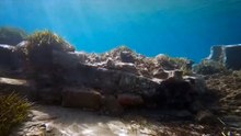 Çanakkale'de arkeologlar denizin içindeki duvar kalıntısının izini sürüyor