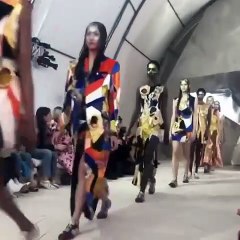 في عرض MARNI جمعٌ بين بقايا الموضة والاستدامة لخريف 2020