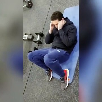 أوّل تعليق لأحمد الفيشاوي بعد قرار حبسه وردّ فعل ابنته