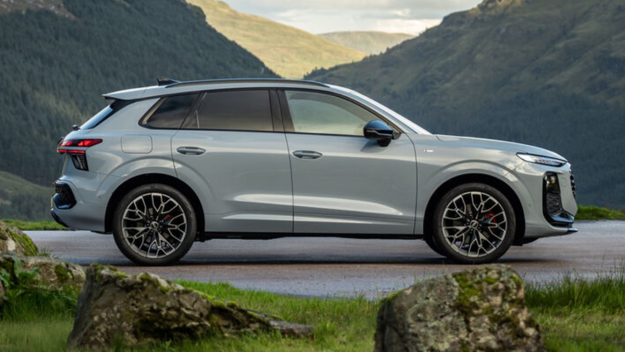 Pfeilgrauer Audi Q3 vorgestellt – Design trifft auf moderne Technik