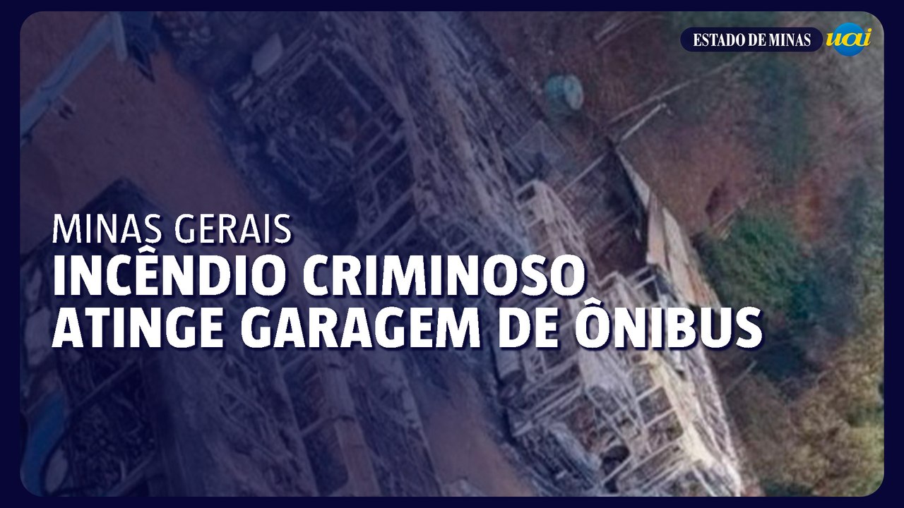 Garagem de ônibus pega fogo em Ponte Nova e destrói veículos