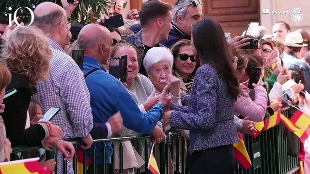 Letizia e Leonor di Spagna, così simili ma così diverse: la sfida dei look coordinati
