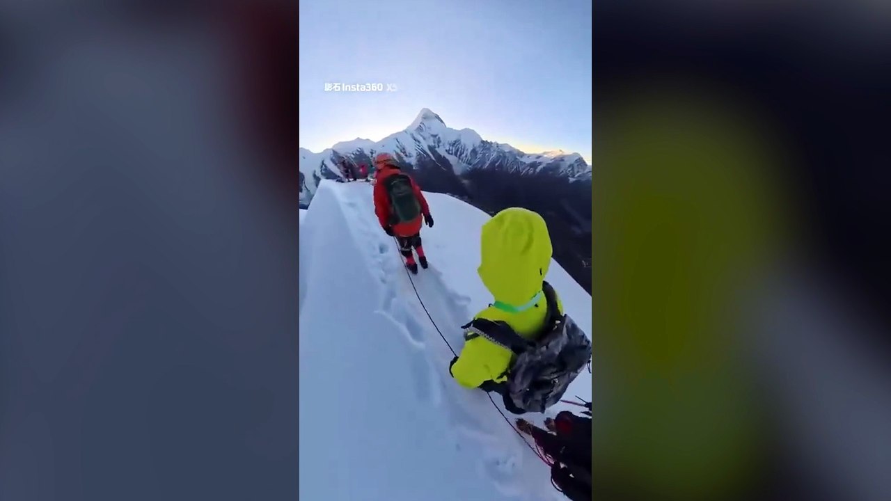A climber dies in China after leaving the safety zone to take a photo