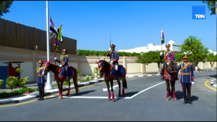 أرض الكنانة ترحب بضيف مصر.. لافتات تزين شوارع القاهرة أثناء مرور موكب الرئيس السيسي ورئيس الإمارات