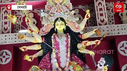 পূজা মণ্ডপত বাজিছে কেৱল "মায়াবিনী ৰাতিৰ বুকুত..."