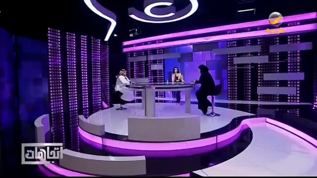 بالفيديو.. مأساة امرأة طلقها زوجها برسالة واتساب