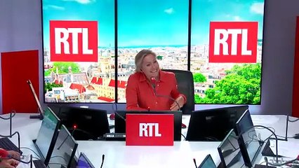 Implants mammaires : la spectaculaire marche arrière