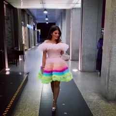 العنود بدر تدخل الألوان إلى مكياج عينيها