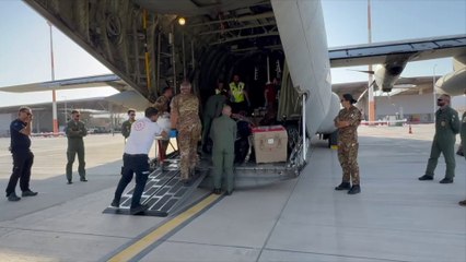 Decolla C-130 italiano con a bordo palestinesi bisognosi di cure