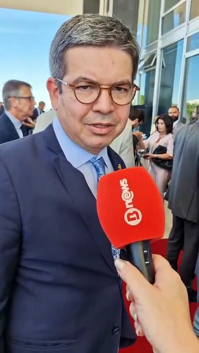 BNews na posse do STF: Senador destaca papel do Supremo na defesa da democracia com Fachin: “Está em boas mãos”