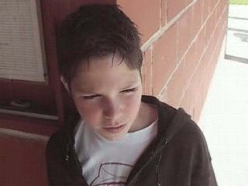 MOV001