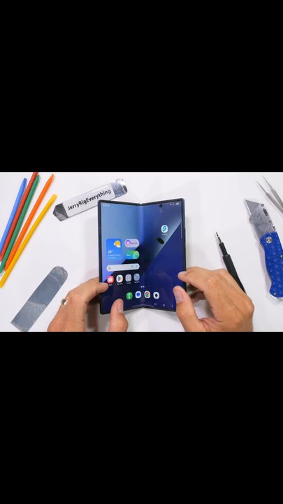 I lit my Samsung Z fold on fire ...
