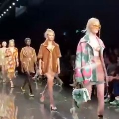 فندي تريد الأزياء الصيفية البسيطة لعاشقاتها في صيف 2020