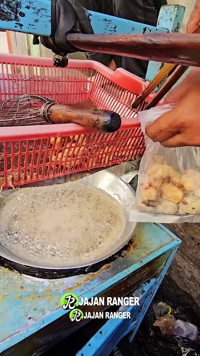 Fried chiken Rp 500 dapet 3potong paling murah sejagat raya